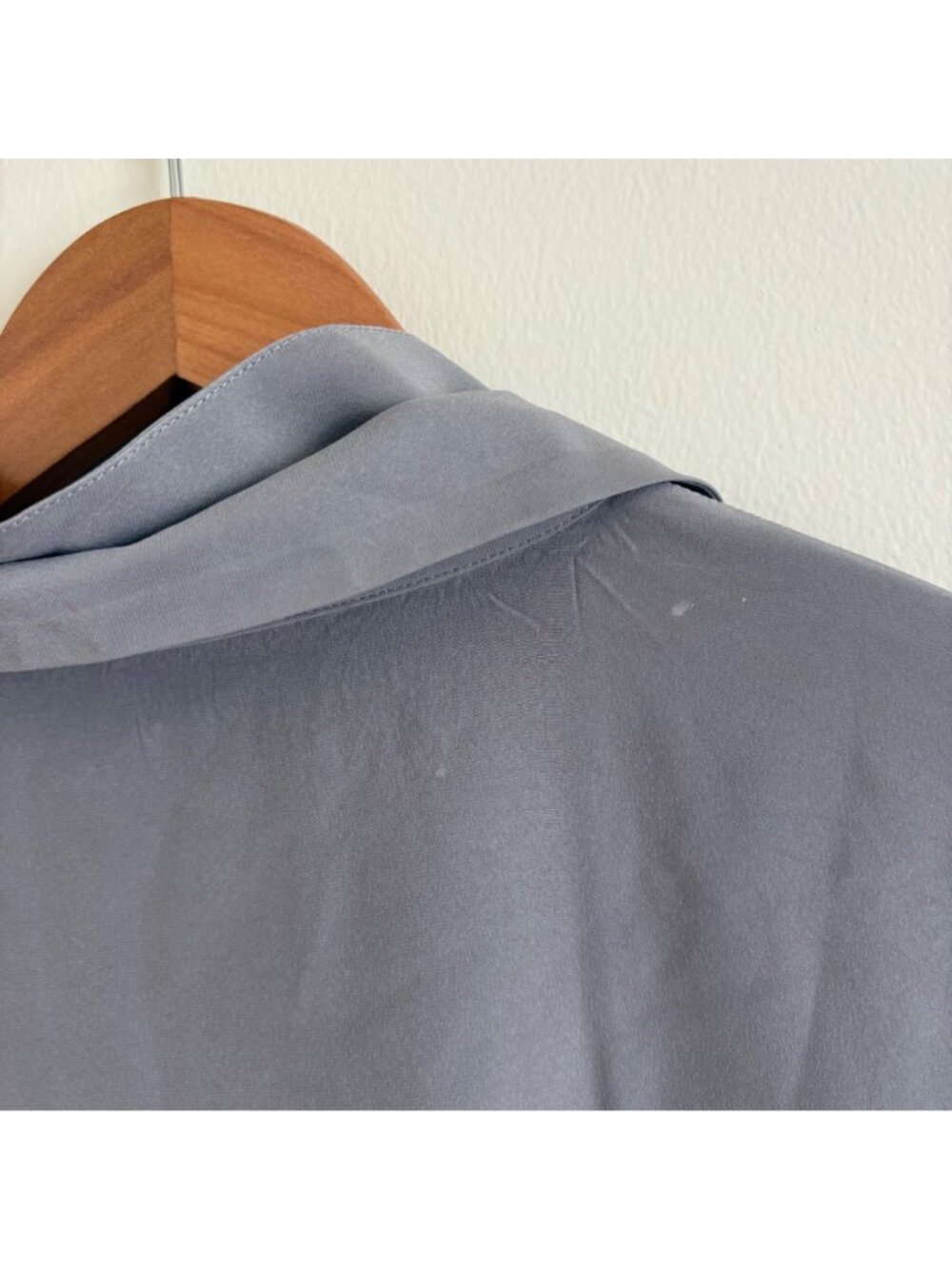 Eileen Fisher High Neck 100% Silk Long Sleeve Blouse Grey Women’s Size L - Picture 4 of 9